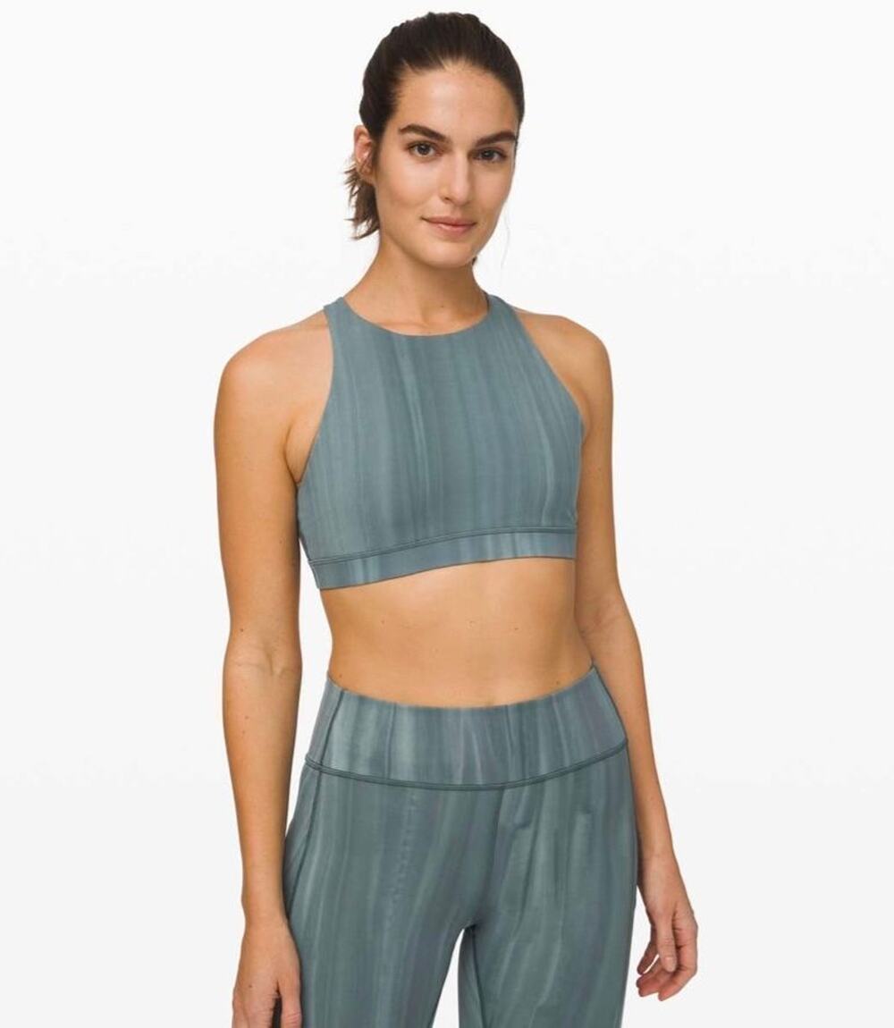 Lululemon Energy Bra High Neck Linear Spray Dye White Deep Ocean Size 6